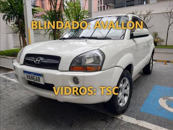 HYUNDAI TUCSON 2.0 MPFI GLS 16V 143CV 2WD FLEX 4P AUTOMÁTICO HYUNDAI TUCSON 2.0 MPFI GLS 16V 143CV 2WD FLEX 4P AUTOMÁTICO